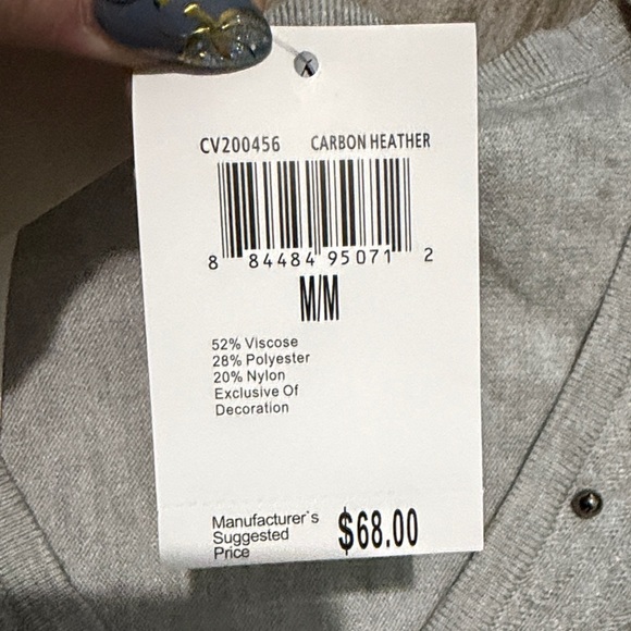 Carmen Marc Valvo Light Gray Knit Top - Picture 8 of 8